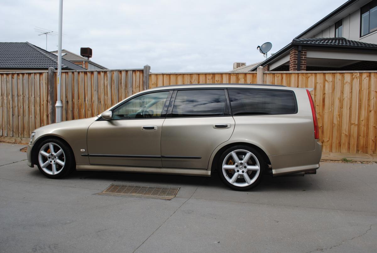 Nissan stagea 2002