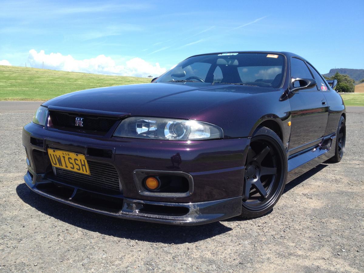 Nissan Skyline r34 Насти туман