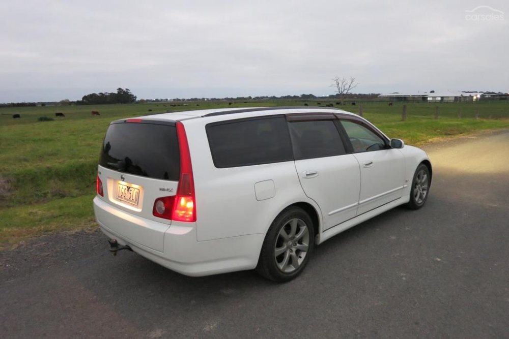 Nissan stagea 2004