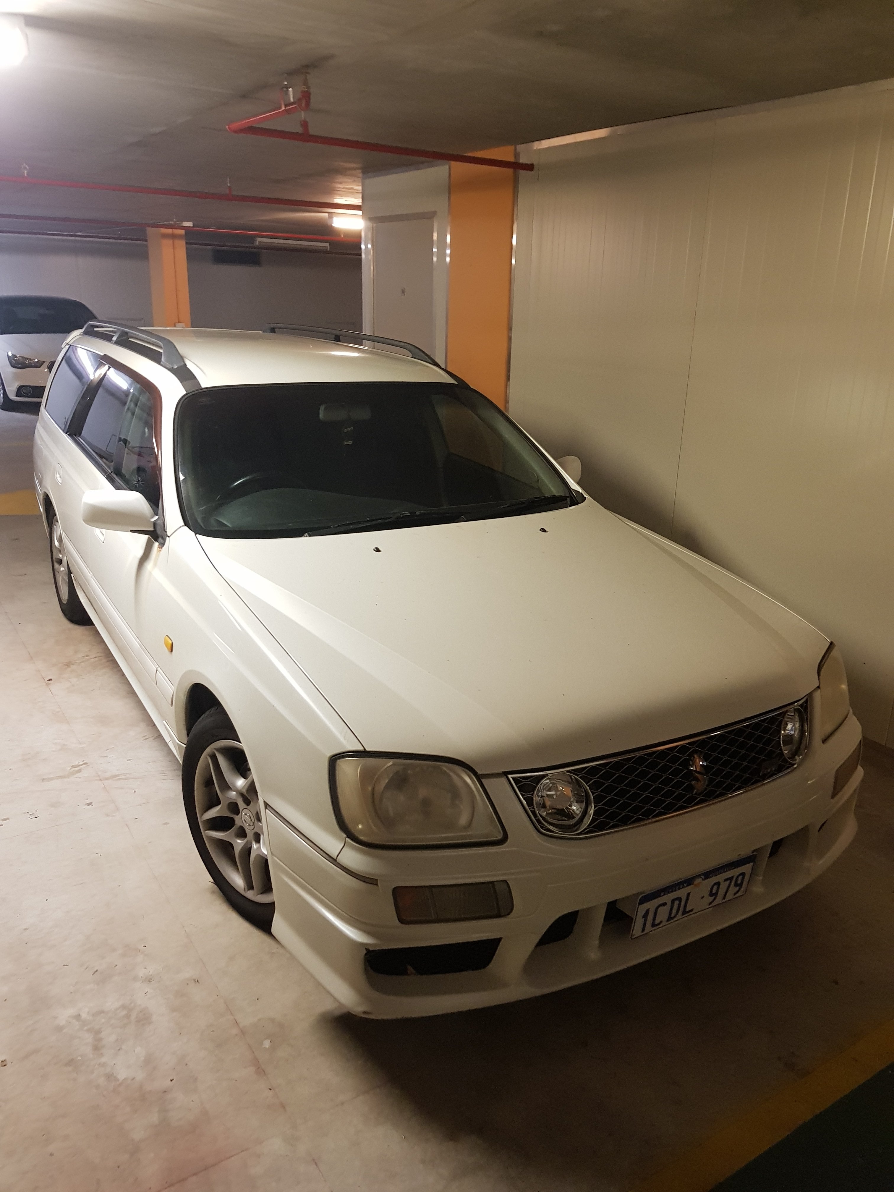 Nissan stagea 2000