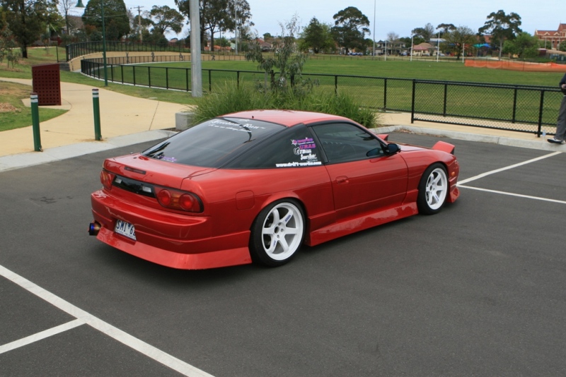 Nissan 180sx red